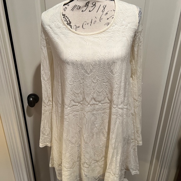 Medium Cream/White Lace Altar'd State Long Sleeve Dress - Picture 1 of 5